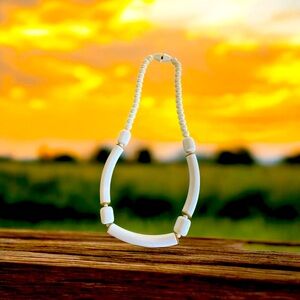 1970 Sarah CO marked on class, truly vintage piece and beautiful condition